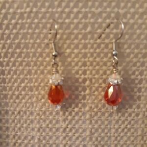 Short Dangle Red Earrings JW3